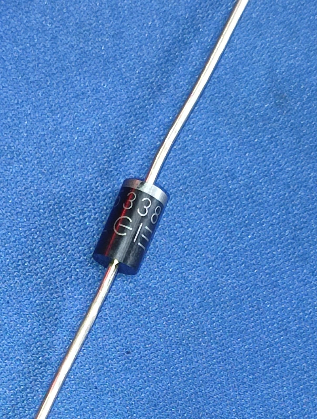 5.1V 5W Zener Diode 1N5338B DO-15 LGE 5338 ETA2695