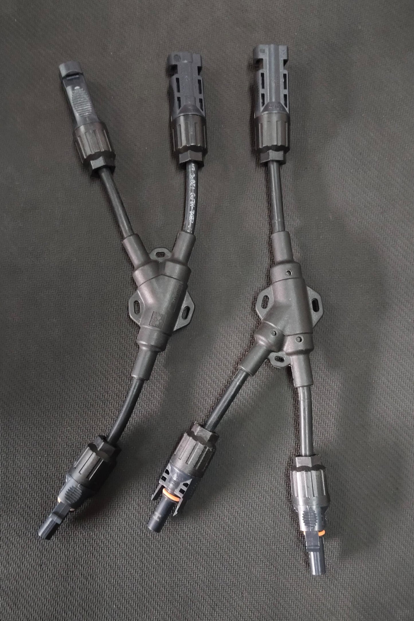 1 PAIR SOLAR CONNECTOR 2 WAY WIRE ETA2489