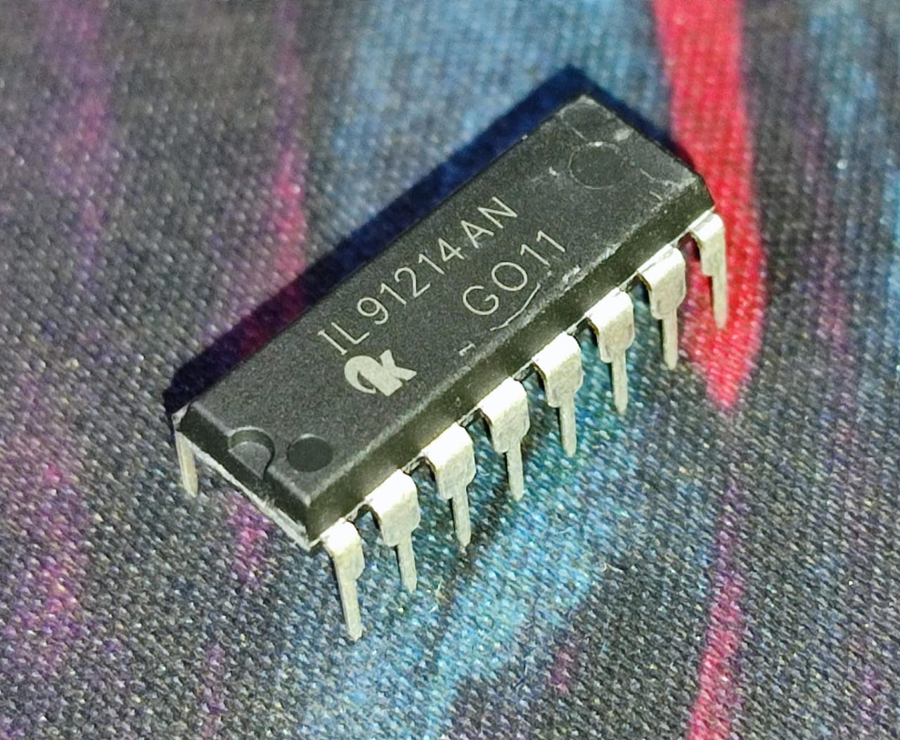 IL91214AN Pulse Dialer with Flash Function DIP16 decoder 91214AN ETA1859