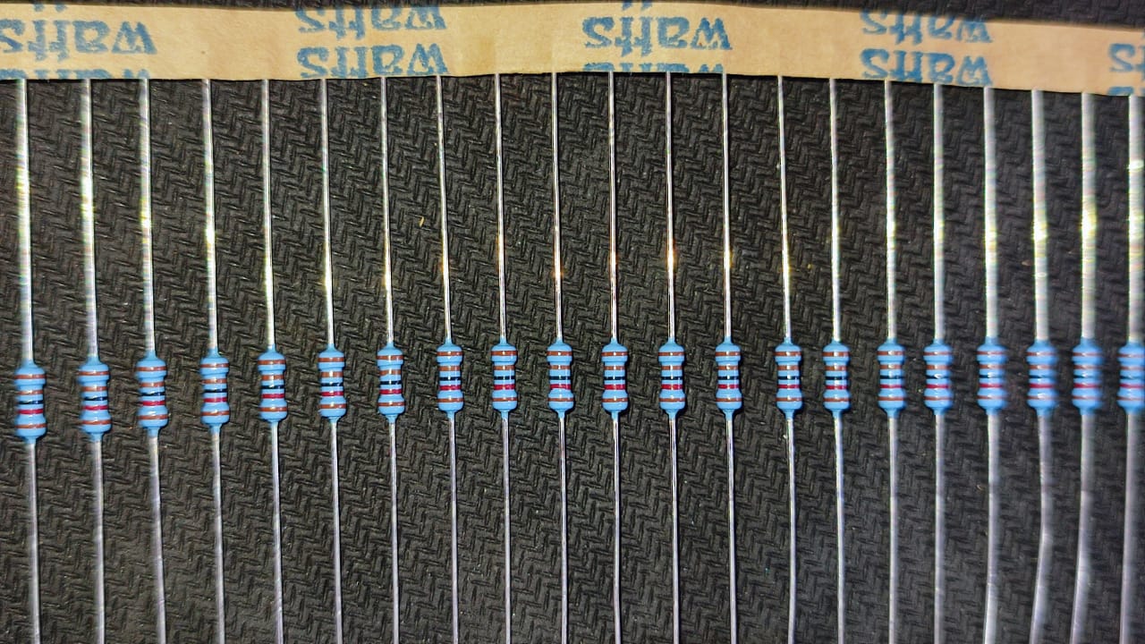 1.2K OHM 0.25W MFR 1% 1K2 ET10121