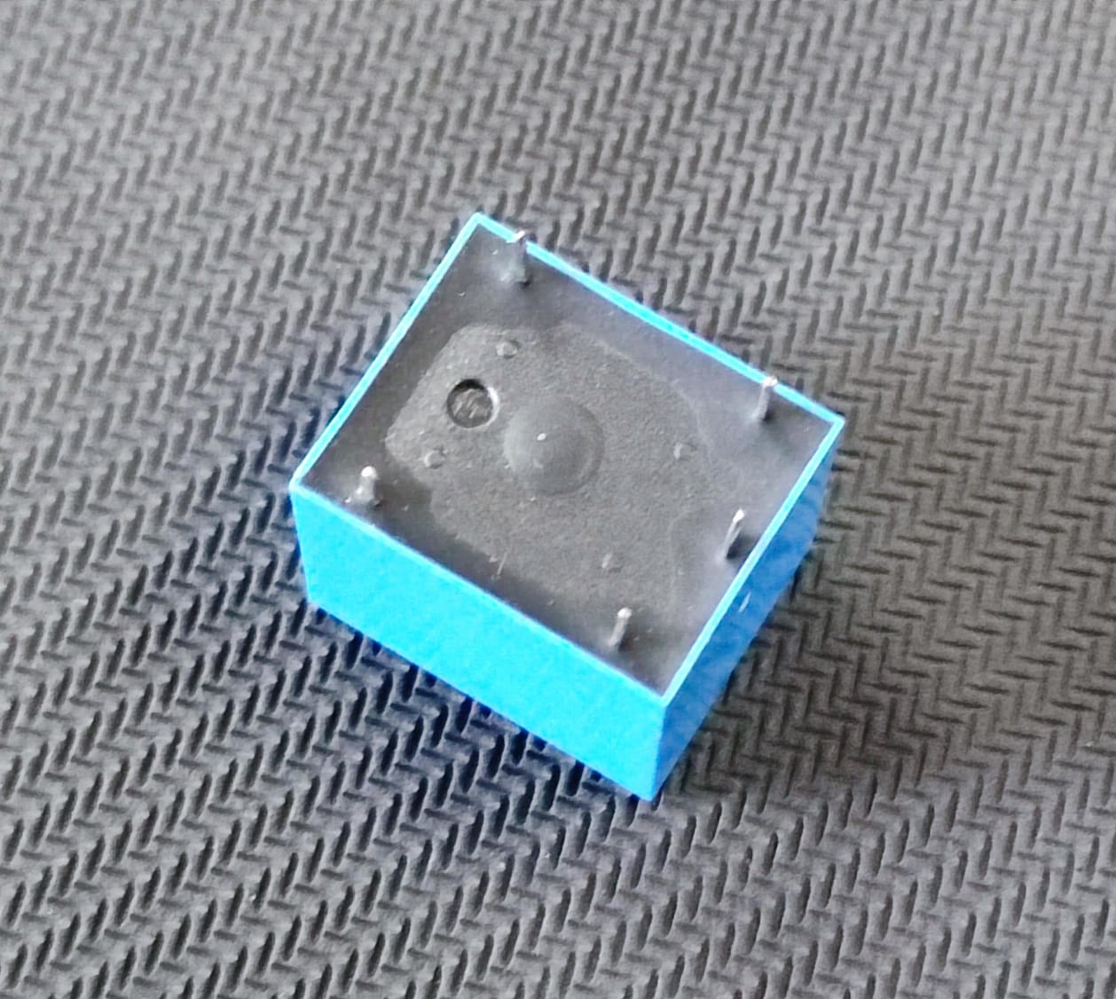 5V 10A RELAY HL SPDT PCB Mount Sugar Cube 19x15x15MM HL ET5115