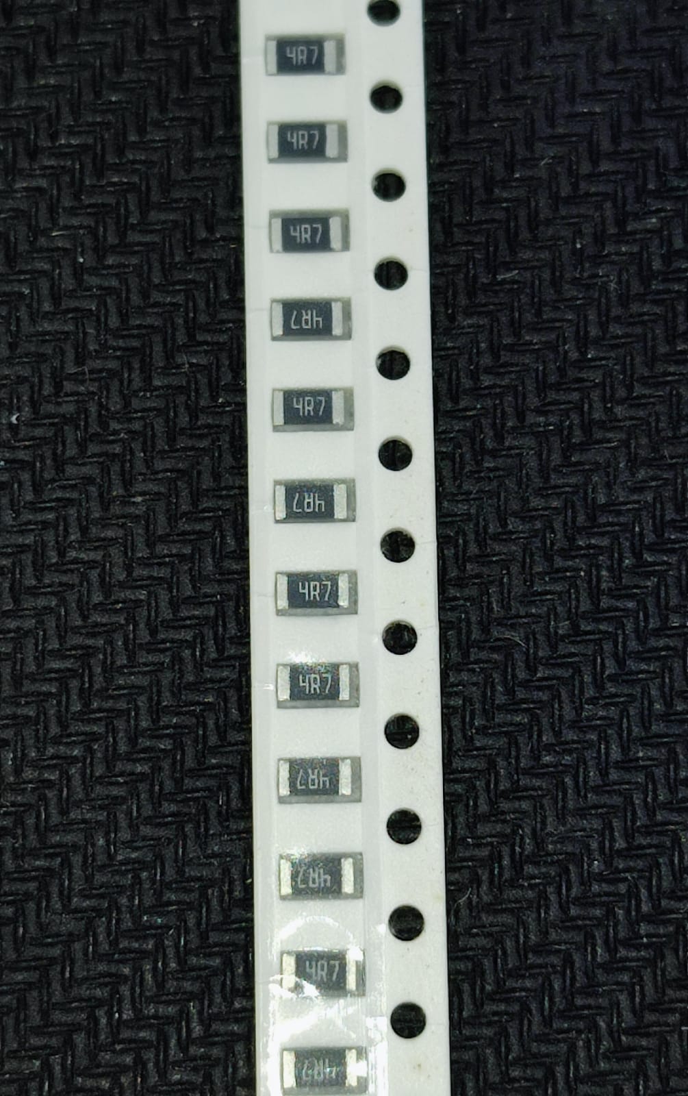 4.7 OHM 1206 SMD RESISTOR 0.25W 5% 4R7 4E7 ET9002