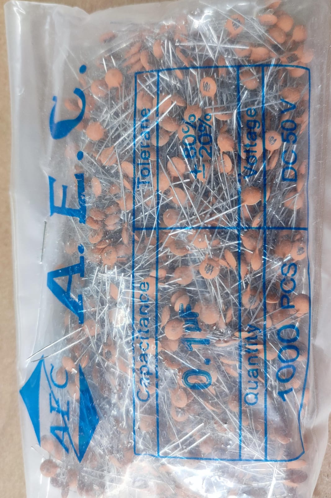 100nf 0.1uf 50V Ceramic disc Capacitor 104 (MOQ 1000PCS ) ET10172