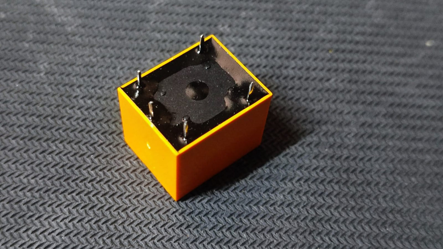 12V 7A YELLOW RELAY SPDT PCB Mount Sugar Cube 19x15x15MM ETA2154