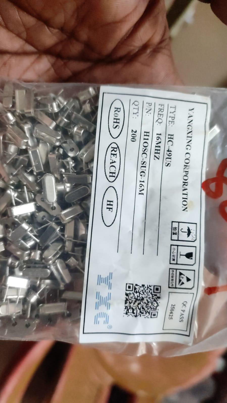 16MHz Crystal HC-49US YXC 16 mhz ET8009