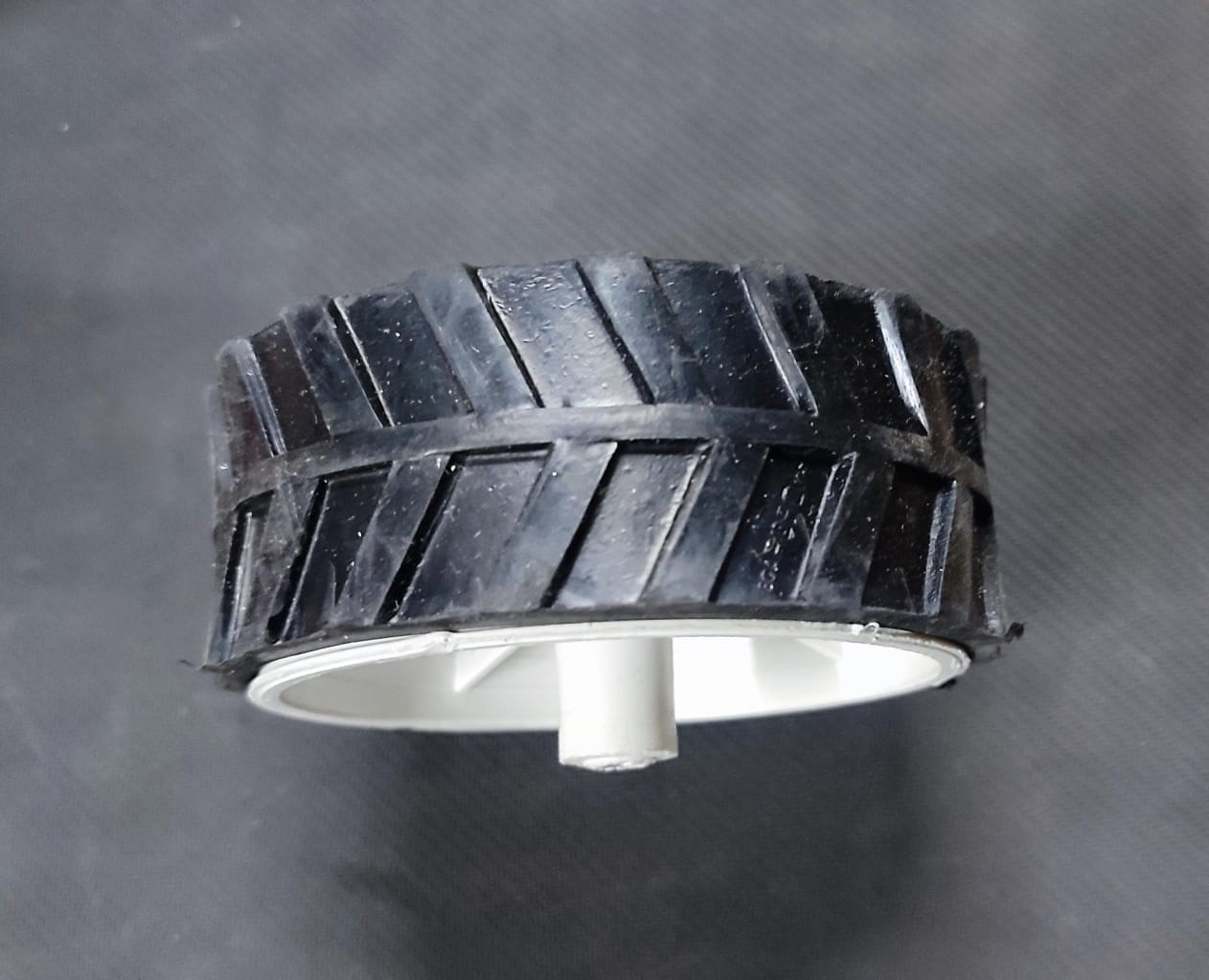 Wheel 10x4cm 10cm dia 4cm Width 6MM shaft hole ET6127