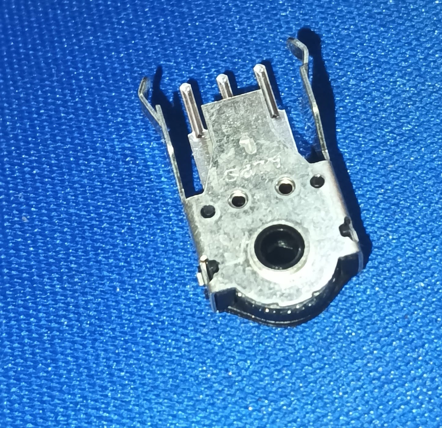 EC10E1220503 Through Hole ALPSALPINE Through Hole Encoders ETA2634