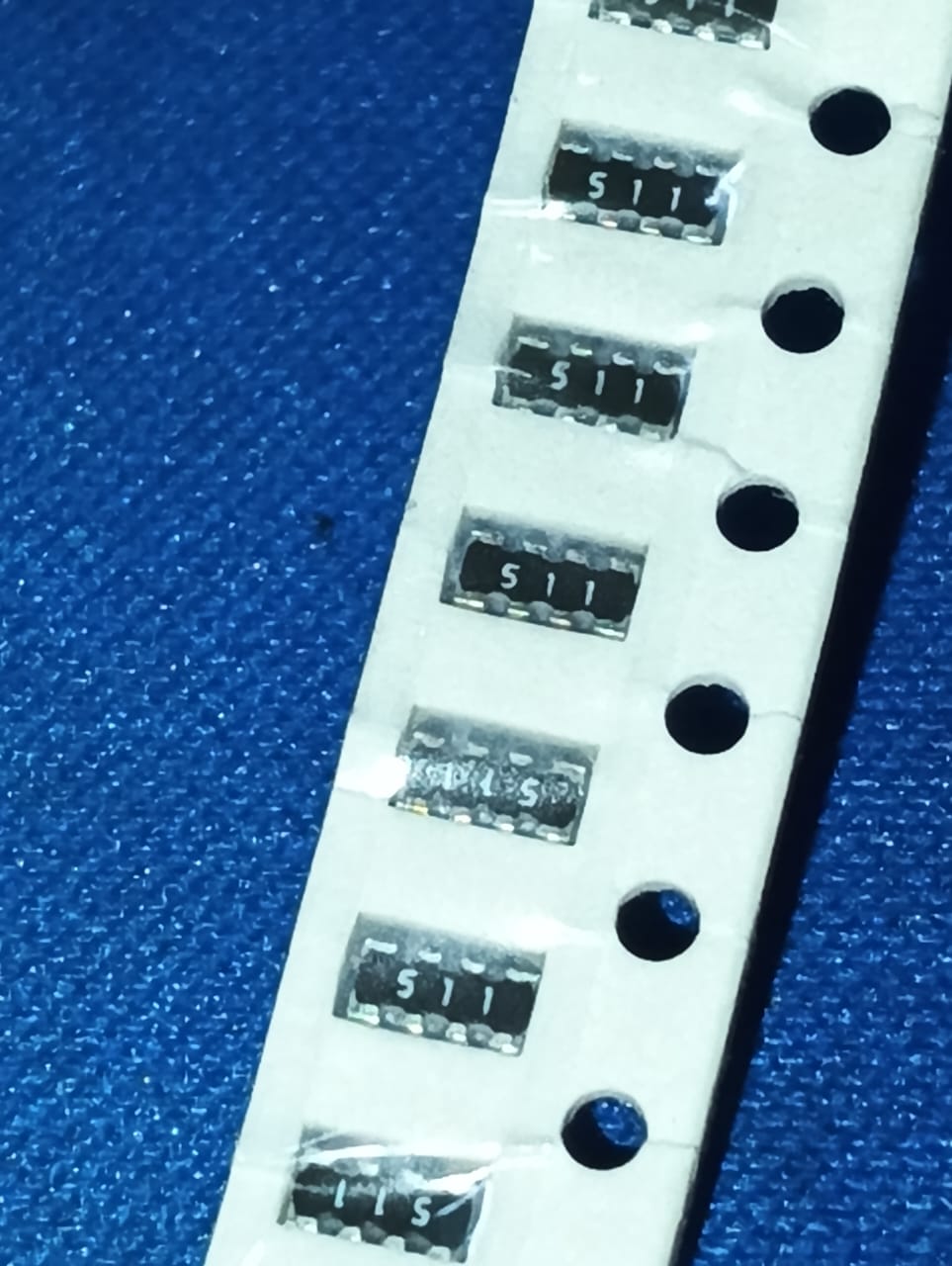 4D03WGJ0511T5E 510 ohm 0603x4 UNI-ROYAL ±5% 510E 510R 511 62.5mW Resistor Networks smd Arrays ETA2395