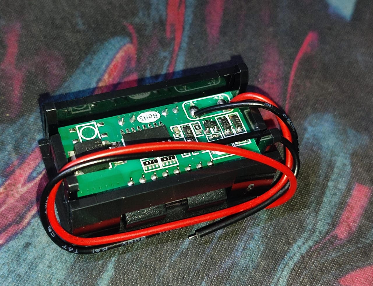 Digital LED DC Voltmeter 5-24V Panel 2 Wire Voltage Meter RED Battery Monitor ET11129