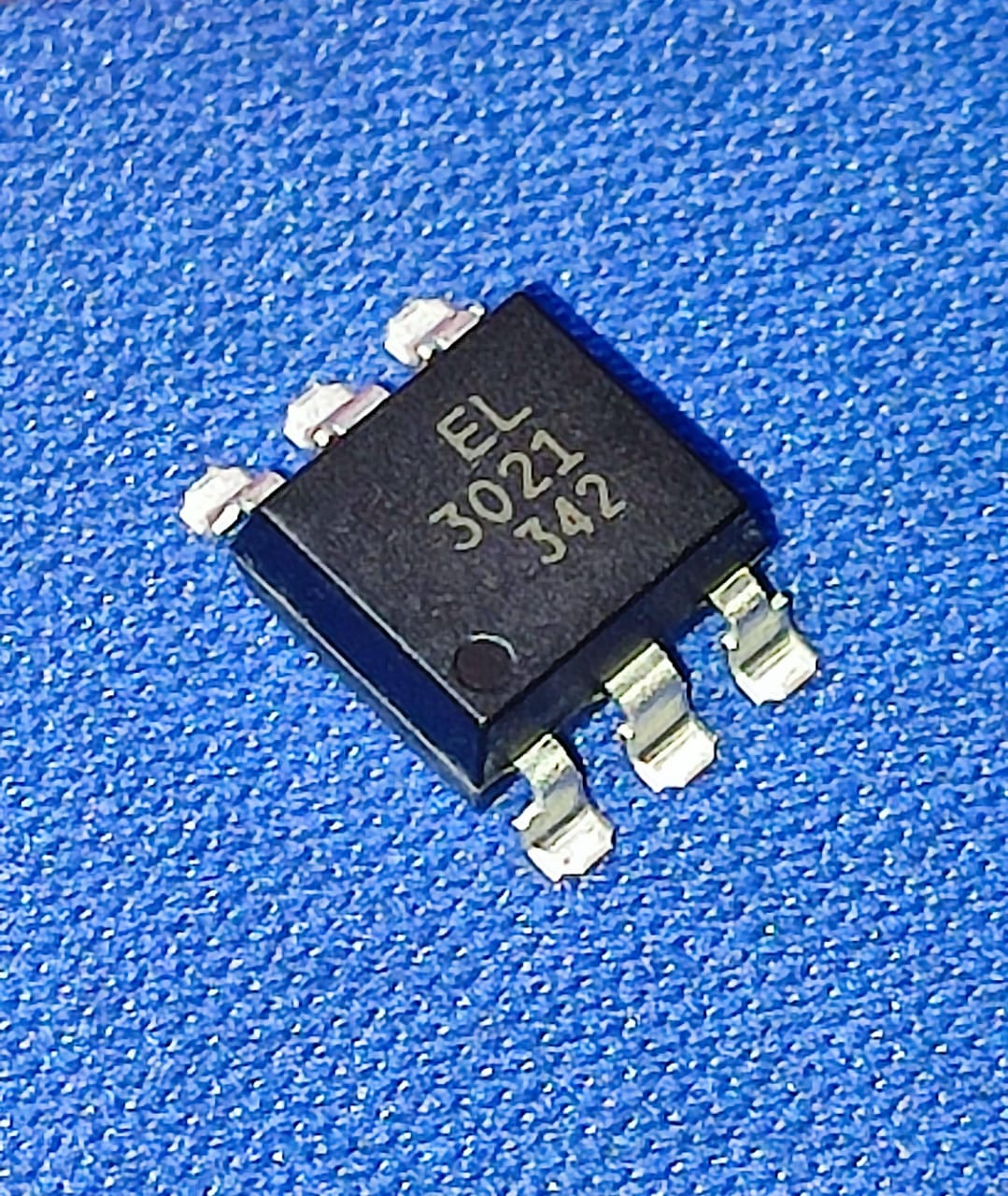 EL3021S1(TA) SMD-6P Everlight Opto isolators coupler ETA2438