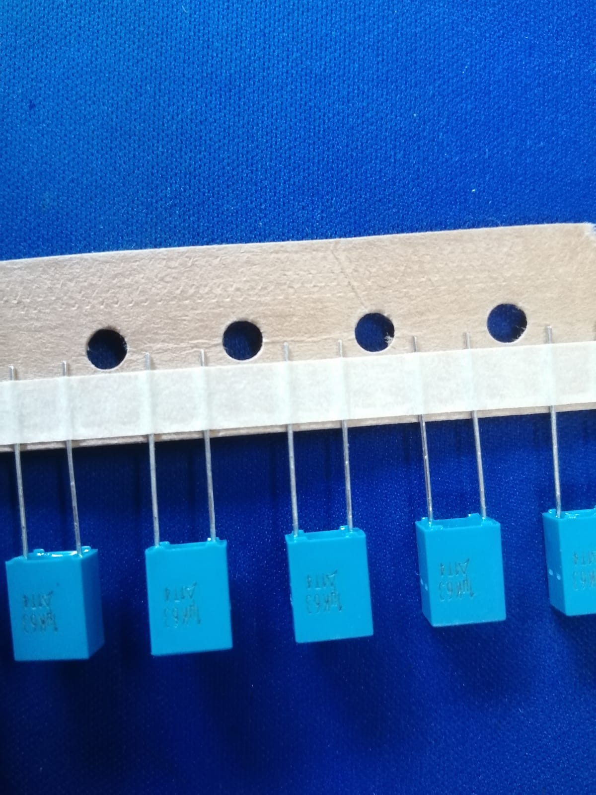 1UF 63V EPCOS BOX CAPACITOR 1uk63 ET10734