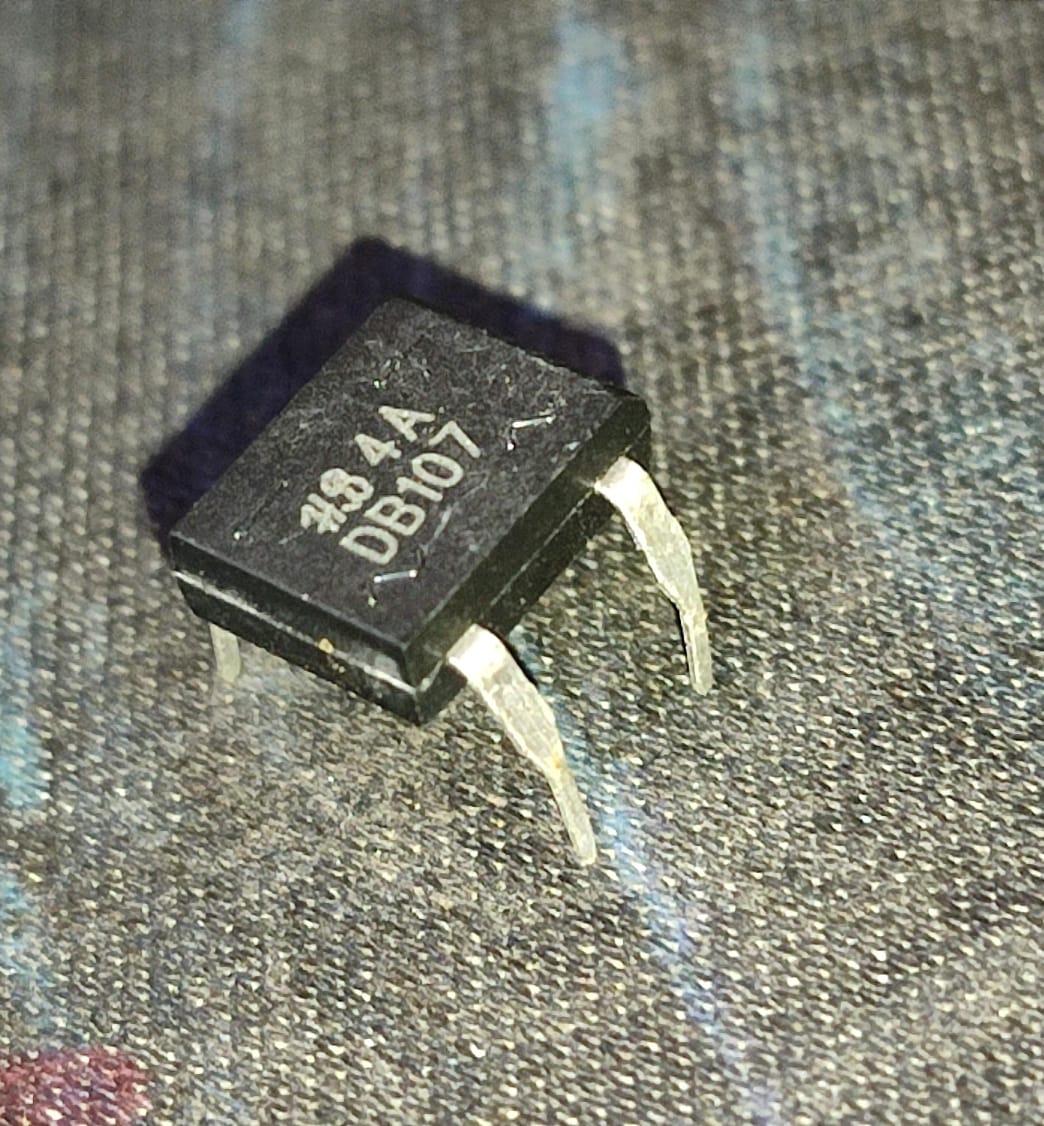 DB107 DIP-4 HORNBY 1000V 1A Bridge Rectifier diode ETA1046