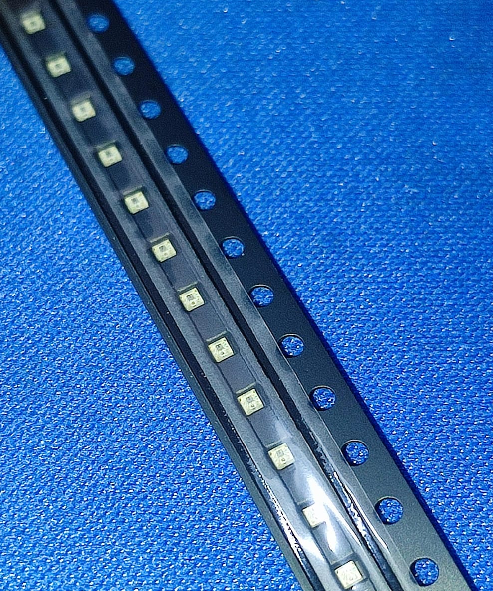 XL-1010RGBC-WS2812B SMD,1x1mm XINGLIGHT RGB LEDs(Built-in IC) WS2812 ETA2526