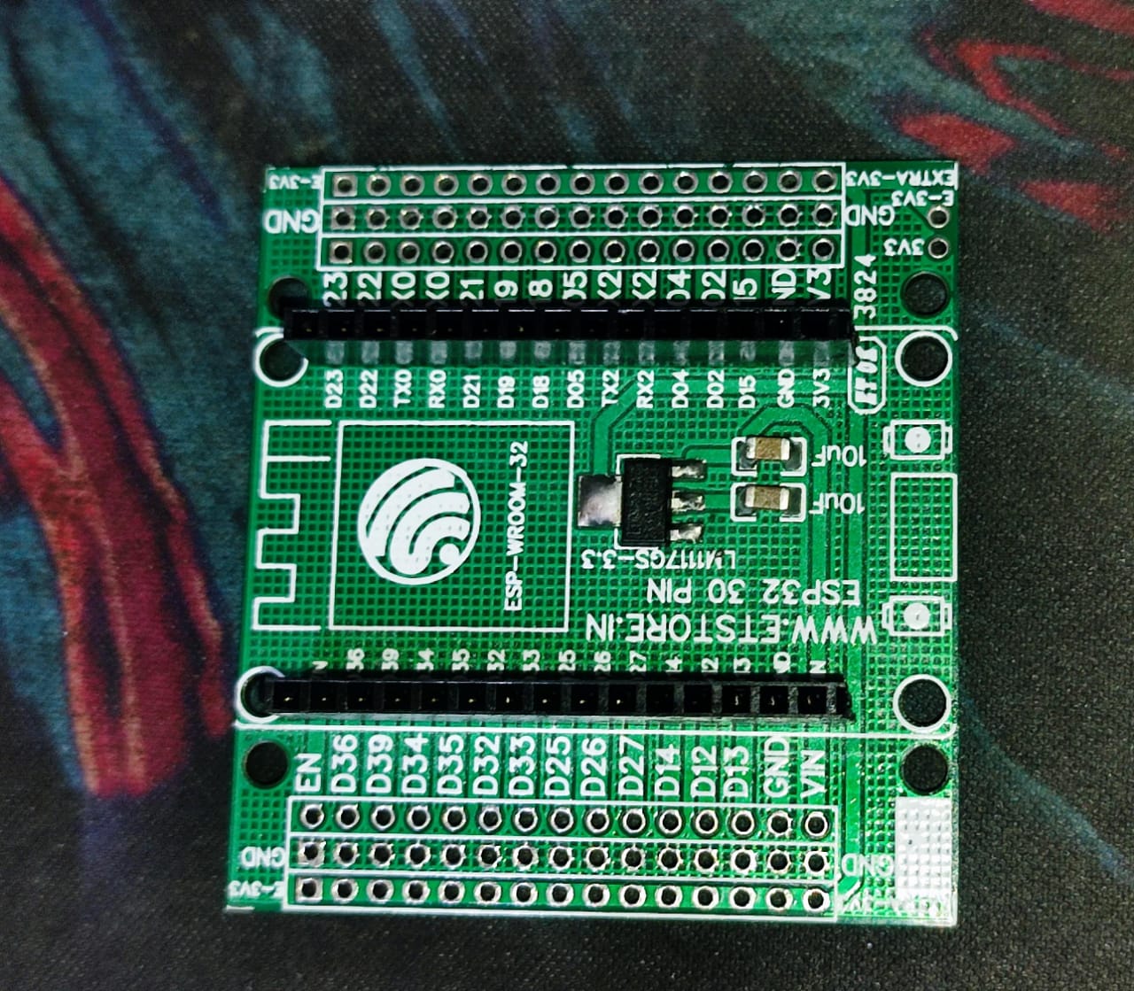 ESP32 30 PIN BREAKOUT BOARD WITH 3.3V REGULATOR ET11057
