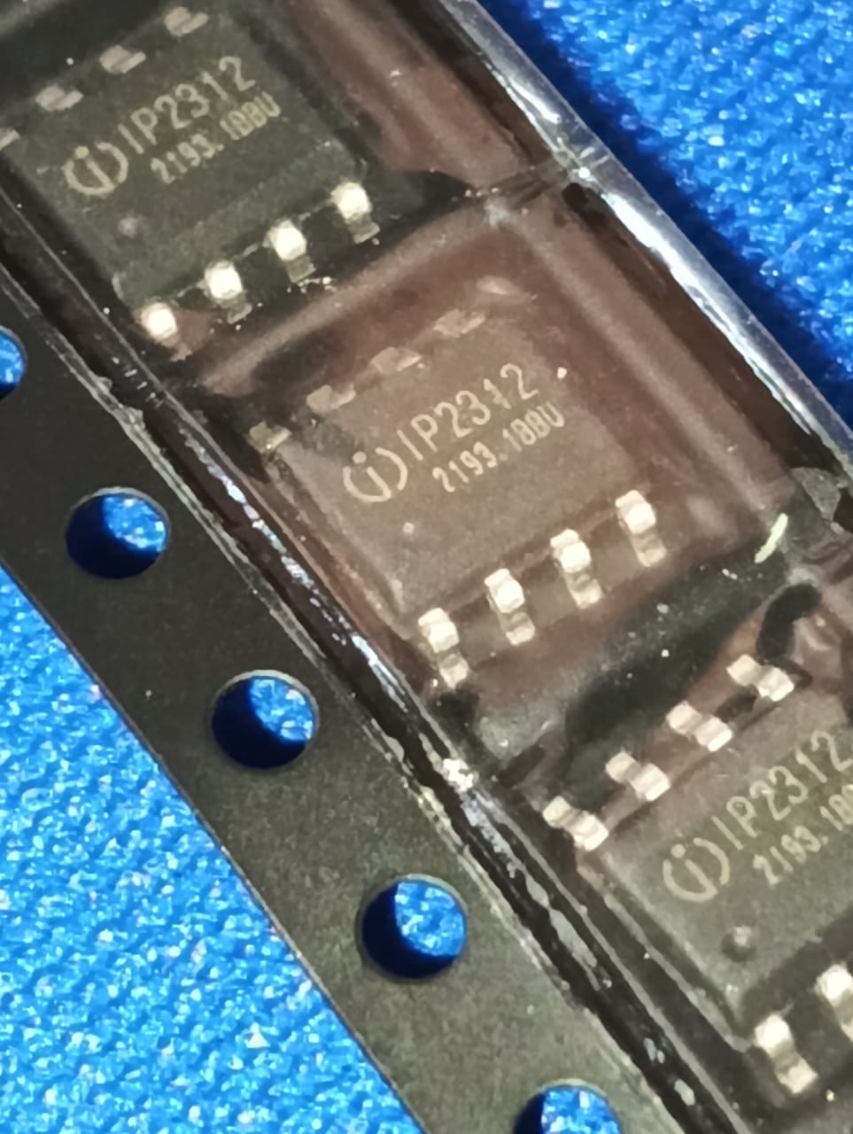 IP2312U_VSET SOP-8-EP INJOINIC Battery Management ETA2287