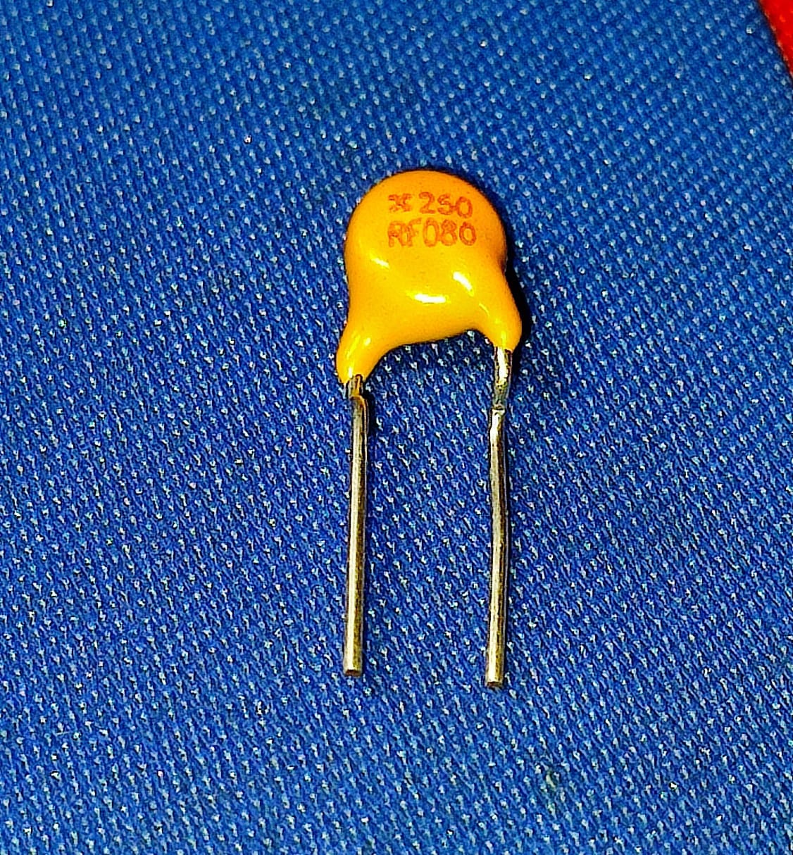 TRF250-080 PPTC Resettable Fuse 250V 80mA ETD11075