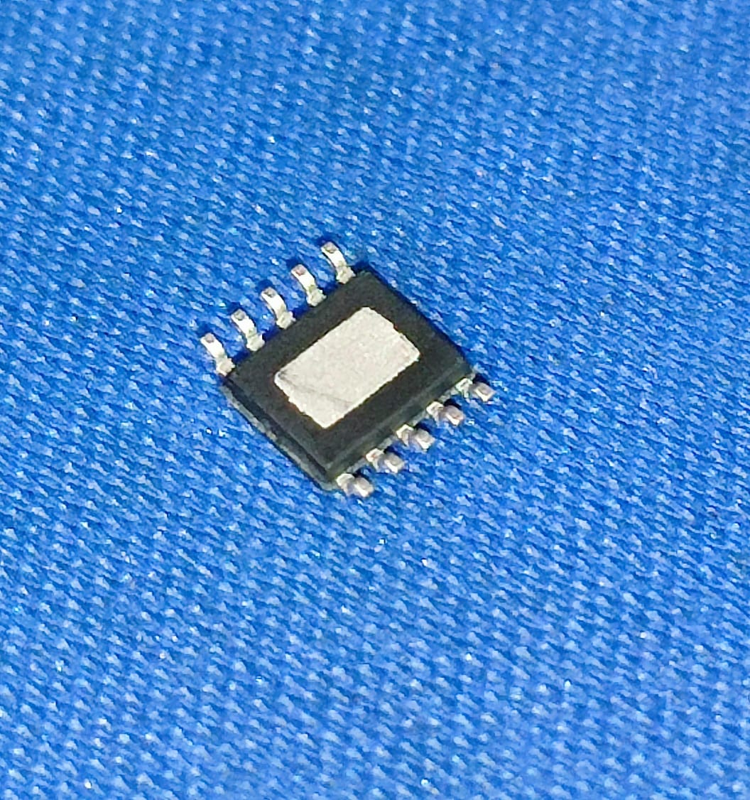 PY32F002AA15M6TU ESSOP-10 PUYA 32 bit ARM Cortex M0 24MHz Microcontrollers ETA2564