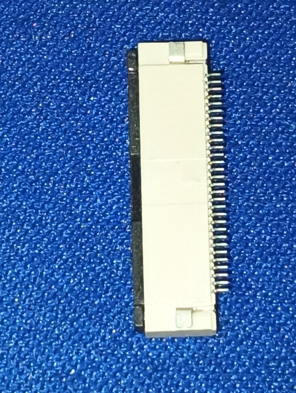 FPC-05F-30PH20 SMD,P=0.5mm,Surface Mount?Right Angle XUNPU 30P Bottom FFC, FPC (Flat Flexible) Connector Assemblies ETA2274