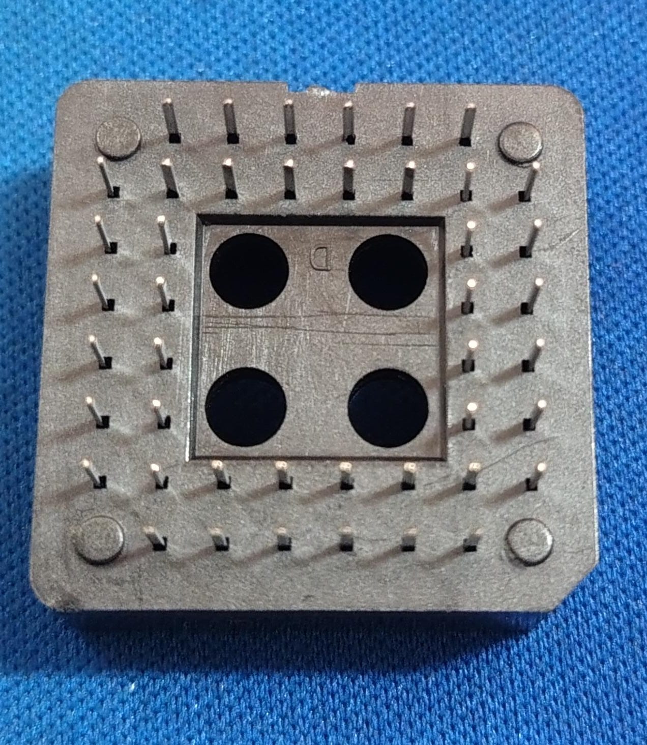 DS1032-44SDNT1A CONNFLY Elec 1.27mm 44PIN PLCC IC Sockets ETE9987