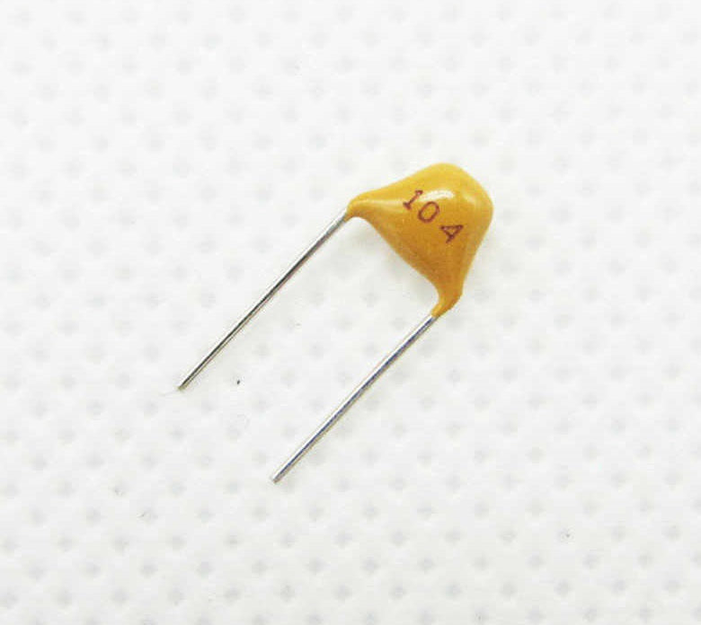 100nF 104 50V MLCC Capacitor 0.1uF 104 20% ET10471