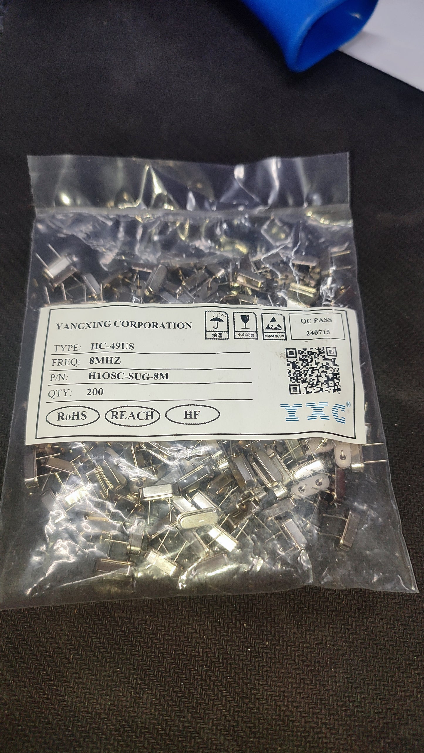 8MHz Crystal HC-49US ET8004