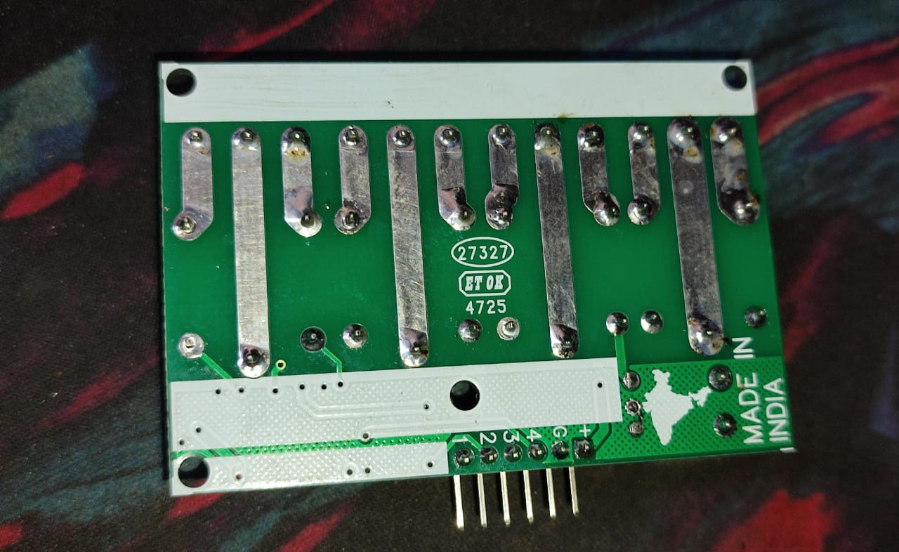 PCB FOR 4 channel 5v or 12v High trigger RELAY MODULE 4CH ET7265