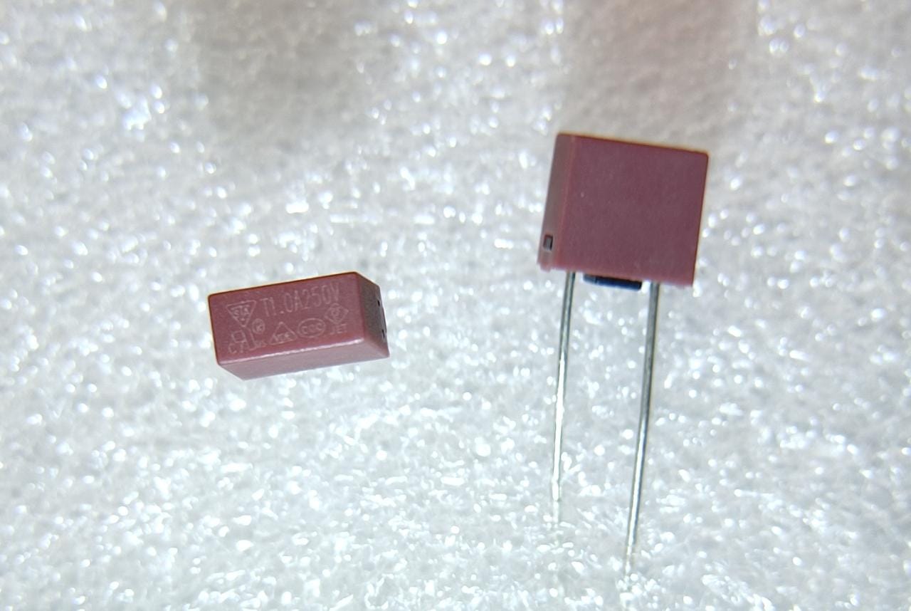 1A 250V AC 2010T1A250V Fuse Slow Blow Micro Time Lag type rectangular ET8714