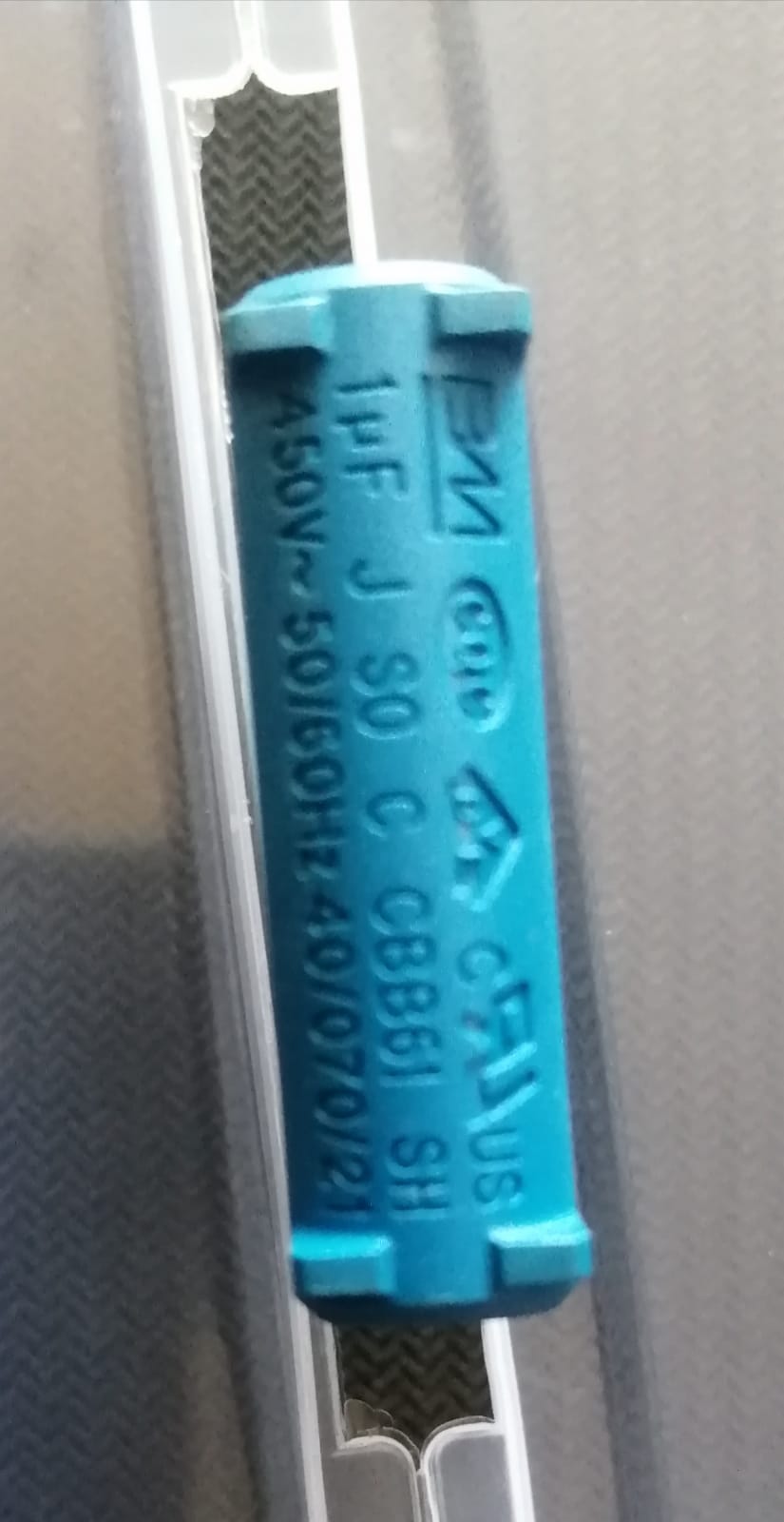 1uF 450V AC Capacitor BM ET6617