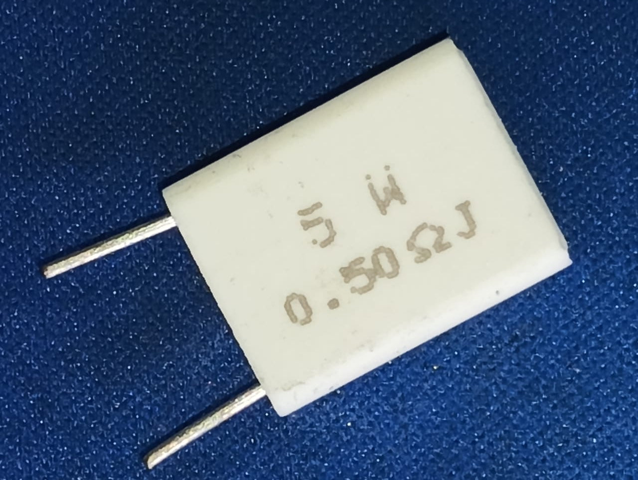 0.5 ohm 5W RESISTOR Vertical R5J 500 milli ohm ETD11233