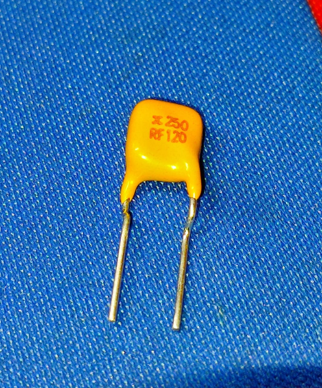 TRF250-120 PPTC Resettable Fuse 250V 120mA ETD11074