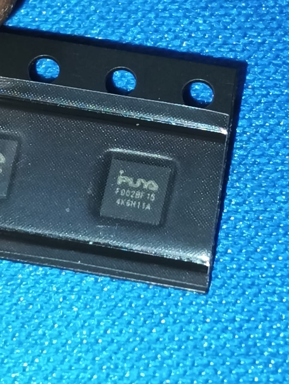 PY32F002BF15U6TR QFN-20-EP(3x3) PUYA Microcontrollers ETA2381