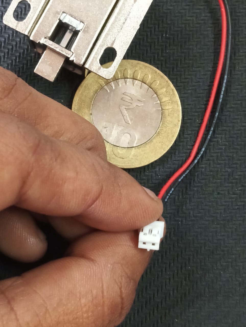 Mini Solenoid Lock 27x28x18mm 12VDC ET5950