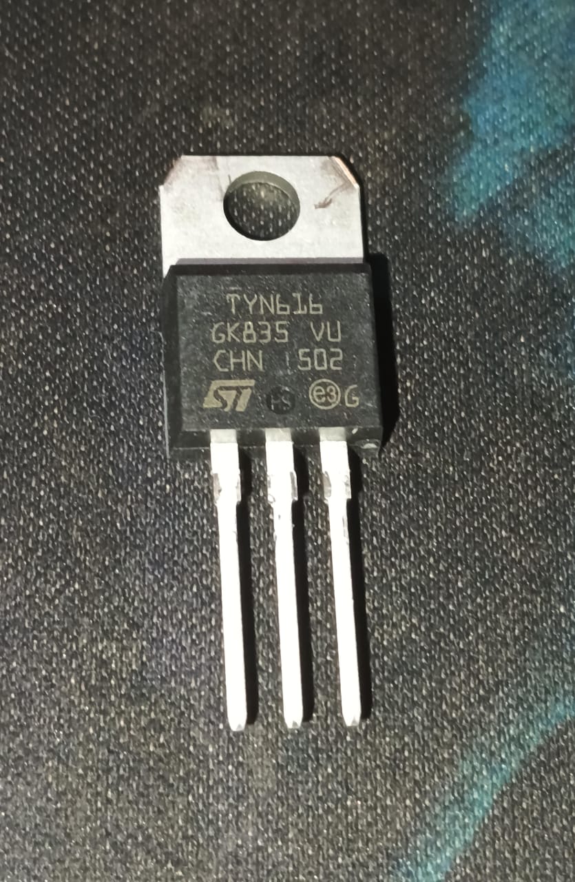 TYN616RG ST TO220 16A SCR 600V ETA1639