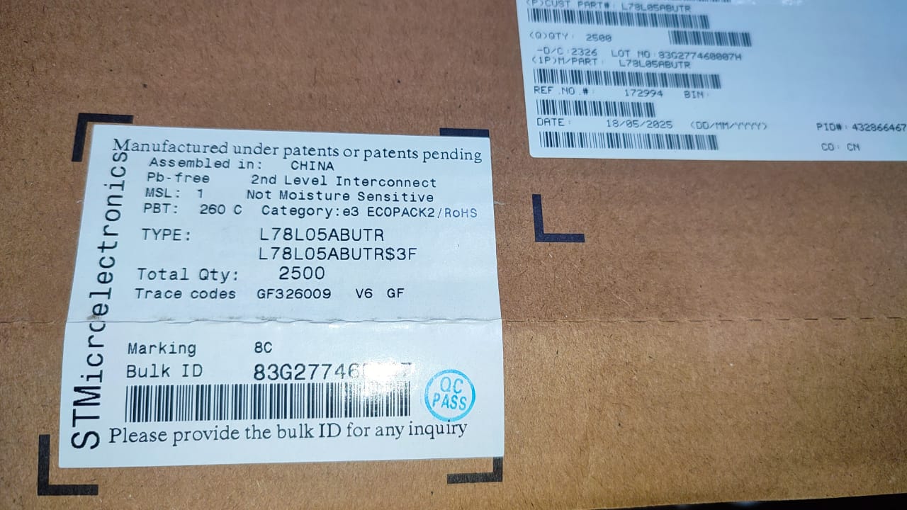 L78L05ABUTR 5V 100mA SOT-89-3 Voltage Regulator 8C SMD ST 7805 78L05 ETD11112