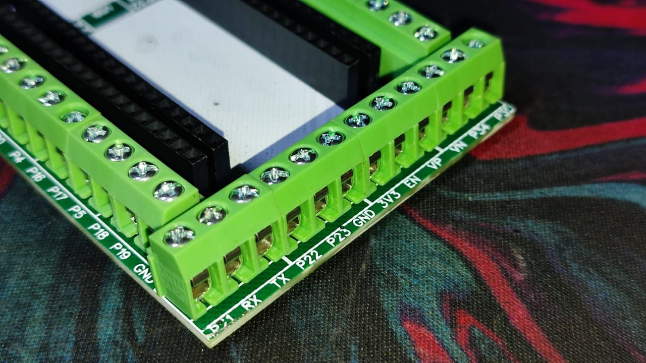 ESP32 38 PIN SCREW TERMINAL BREAKOUT BOARD ET7739