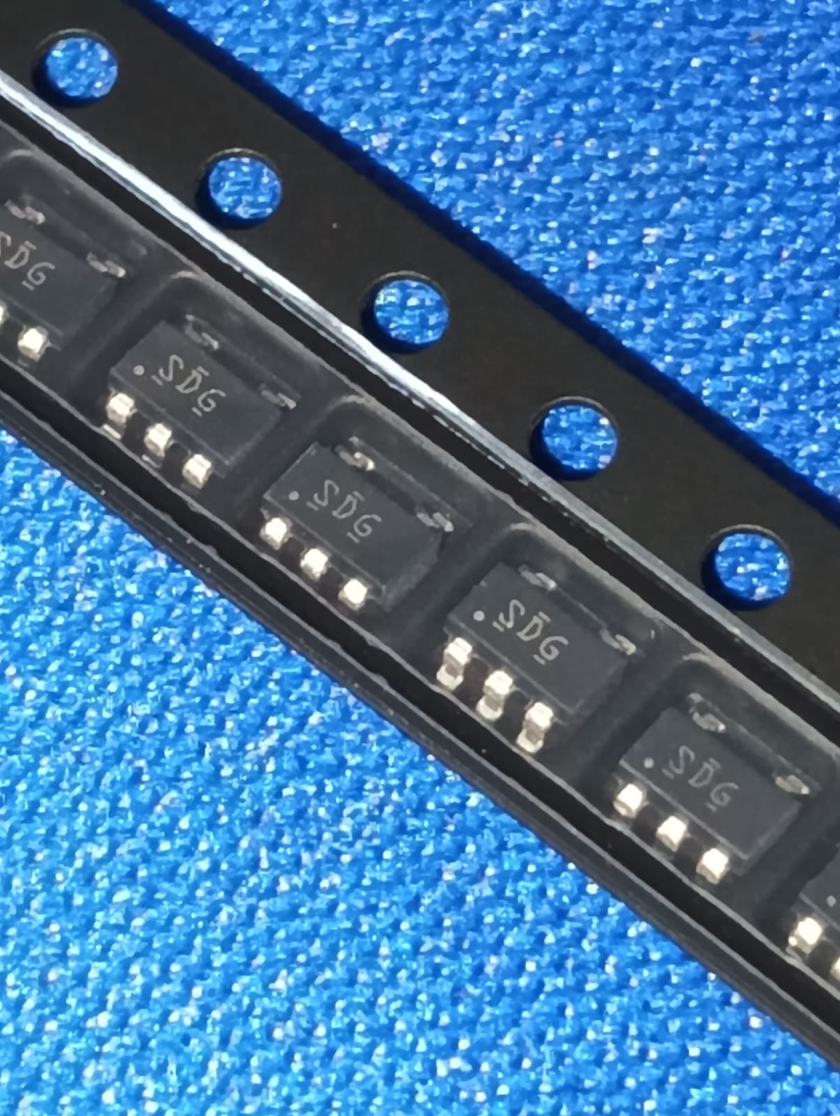 TPS70933DBVR SOT-23-5 SDG Texas Instruments 150mA Fixed 3.3V Voltage Regulators ETA2343