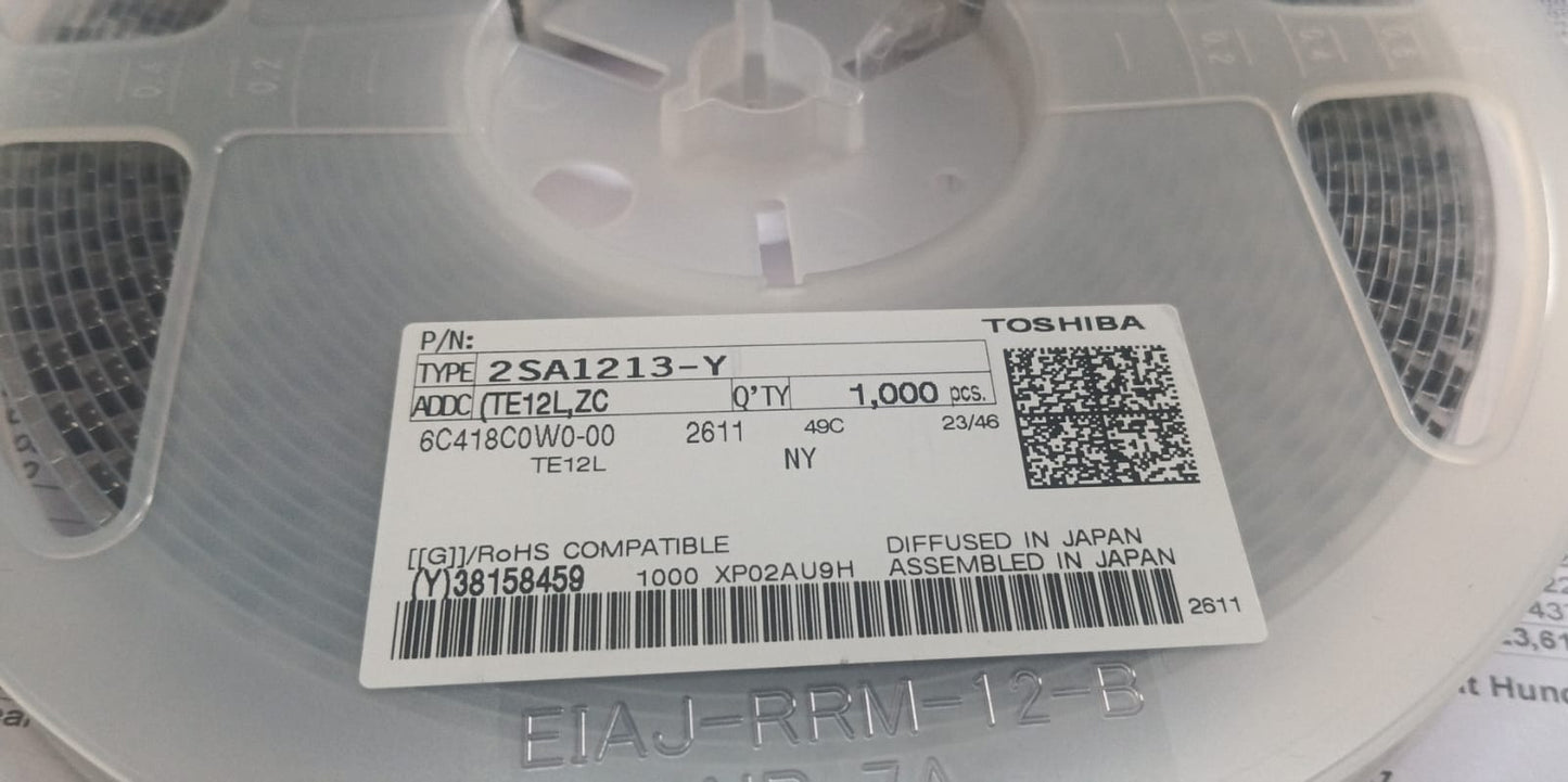 2SA1213-Y(TE12L,ZC NY SC-62 smd TOSHIBA transistor PNP 50V 2A A1213 ETH6839