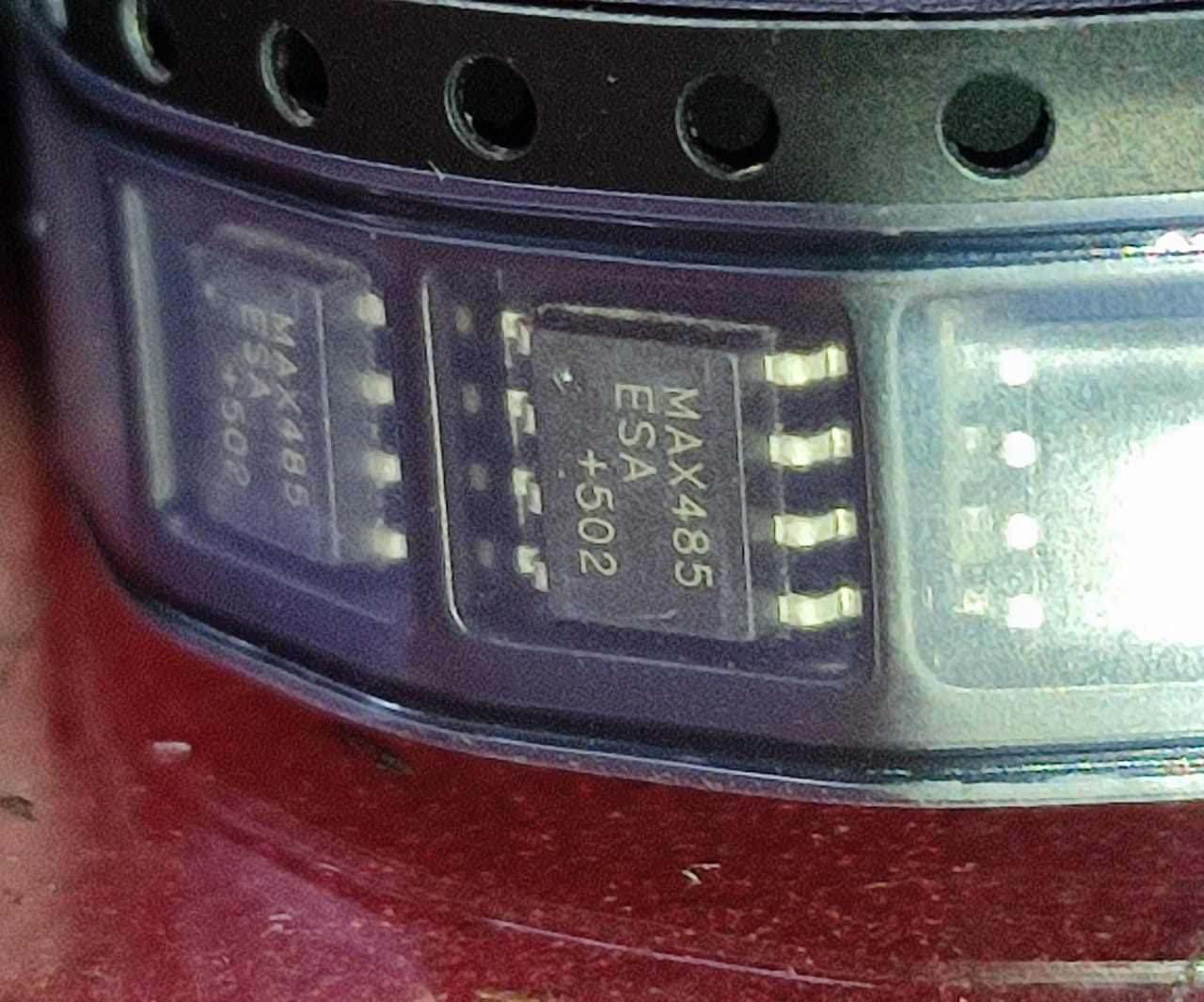 MAX485ESA+ Maxim SOIC8 SMD ET9772