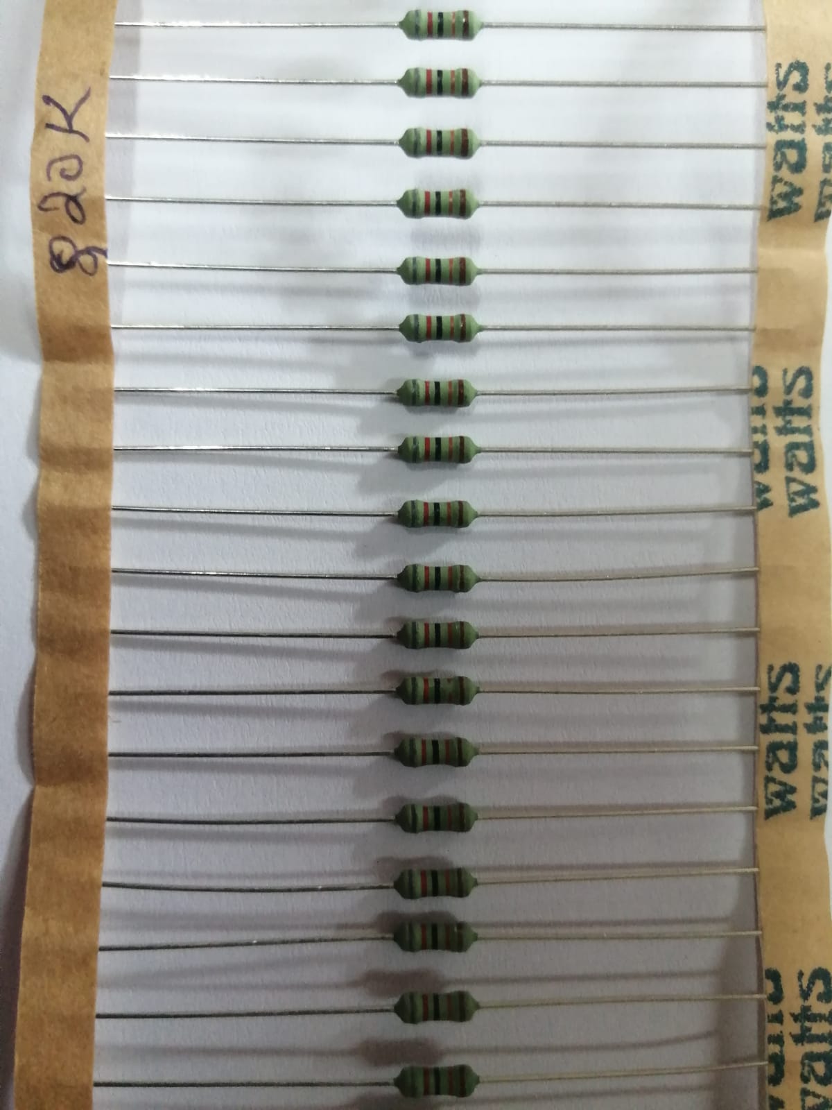 820K OHM 0.25W METAL OXIDE RESISTOR MOR ET11304