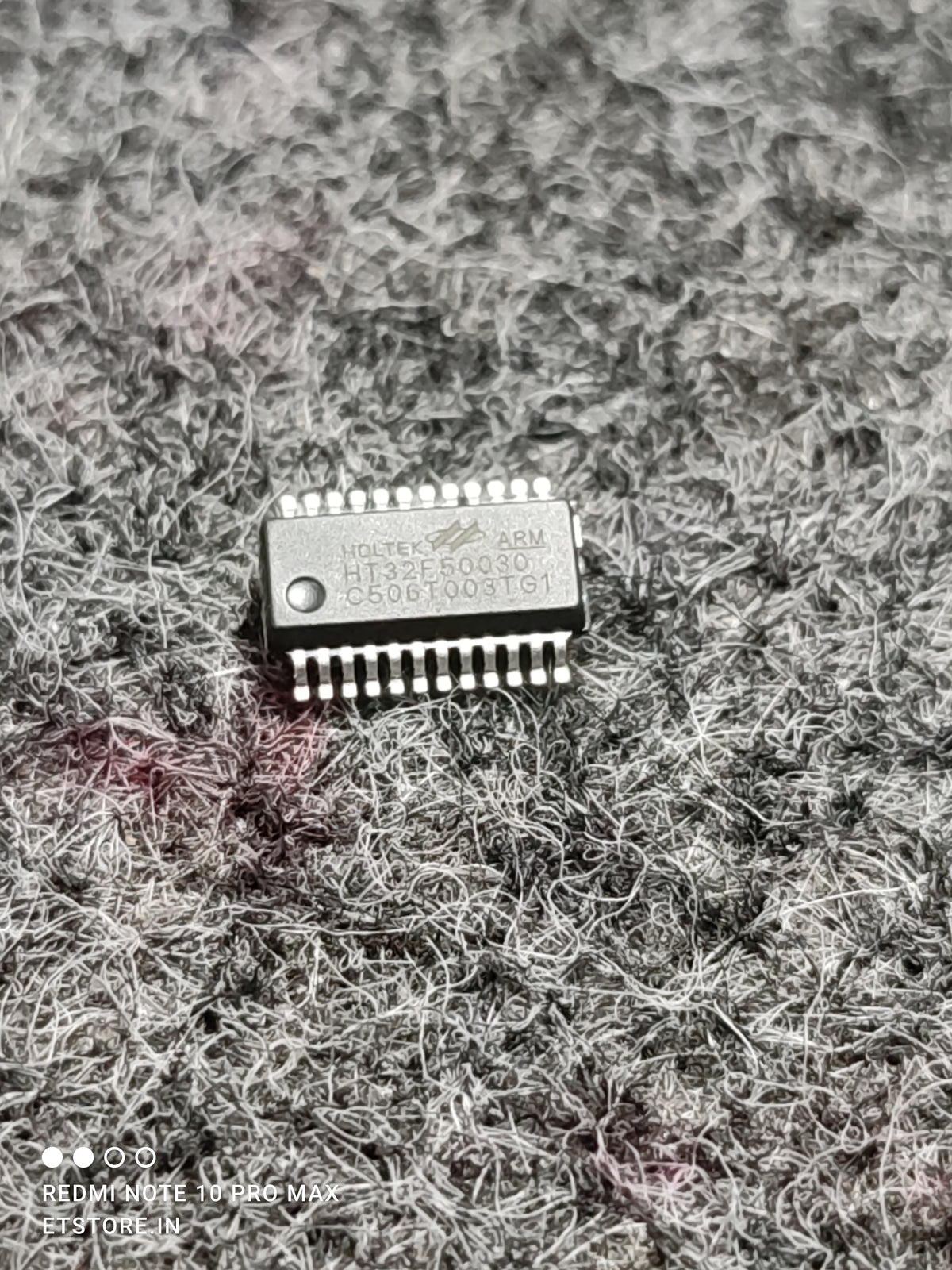 HT32F50030-24SSOP SSOP-24 HOLTEK Microcontrollers ETH6884