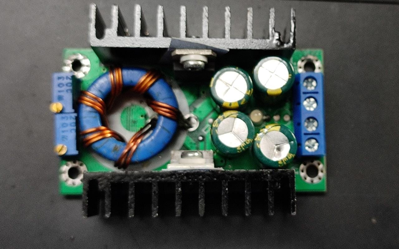 XL4016 10A 300W DC-DC Step Down Buck Converter ET5258