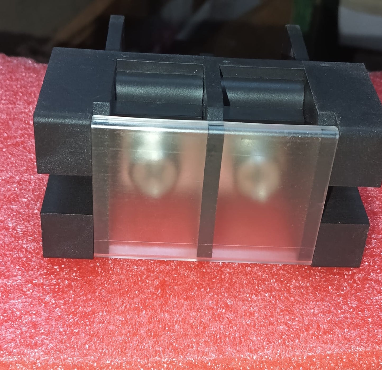 BLACK 200A ESS FENCE TERMINAL 2IN 1OUT CONNECTOR ETD11429