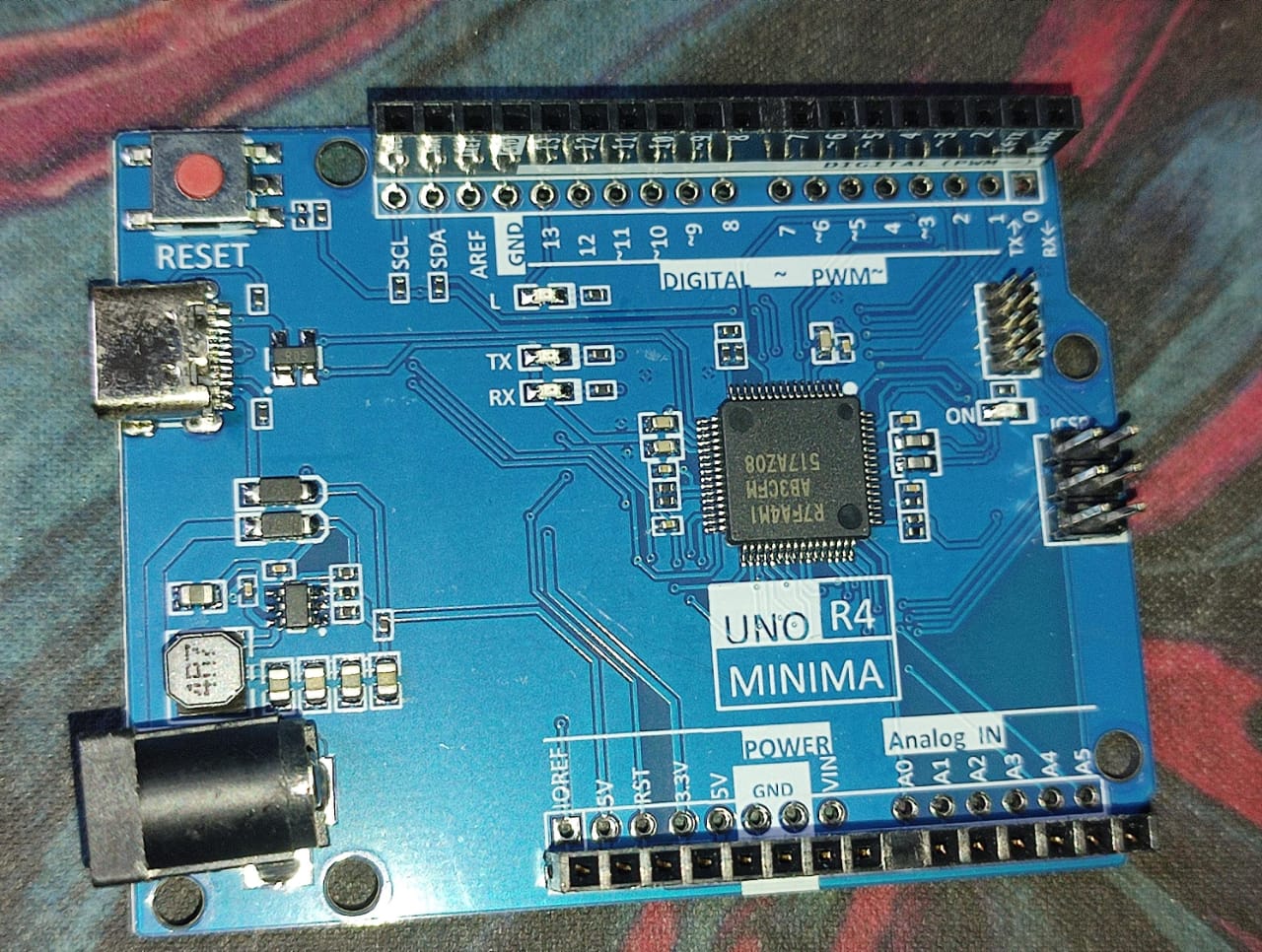 UNO R4 Minima  C type USB ET11299