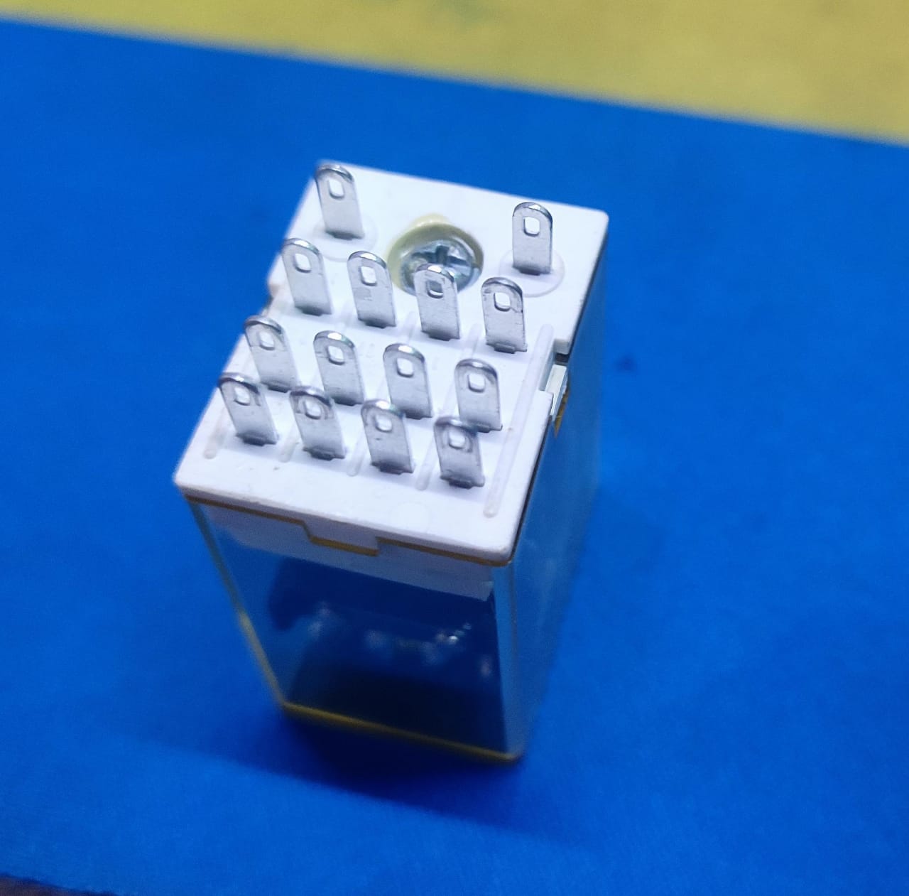 37D-4-12-SL RELAY OEN DP4T 4 pole 12V  5A ET9609