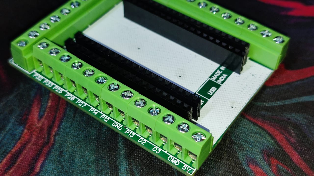 ESP32 38 PIN SCREW TERMINAL BREAKOUT BOARD  ET7739