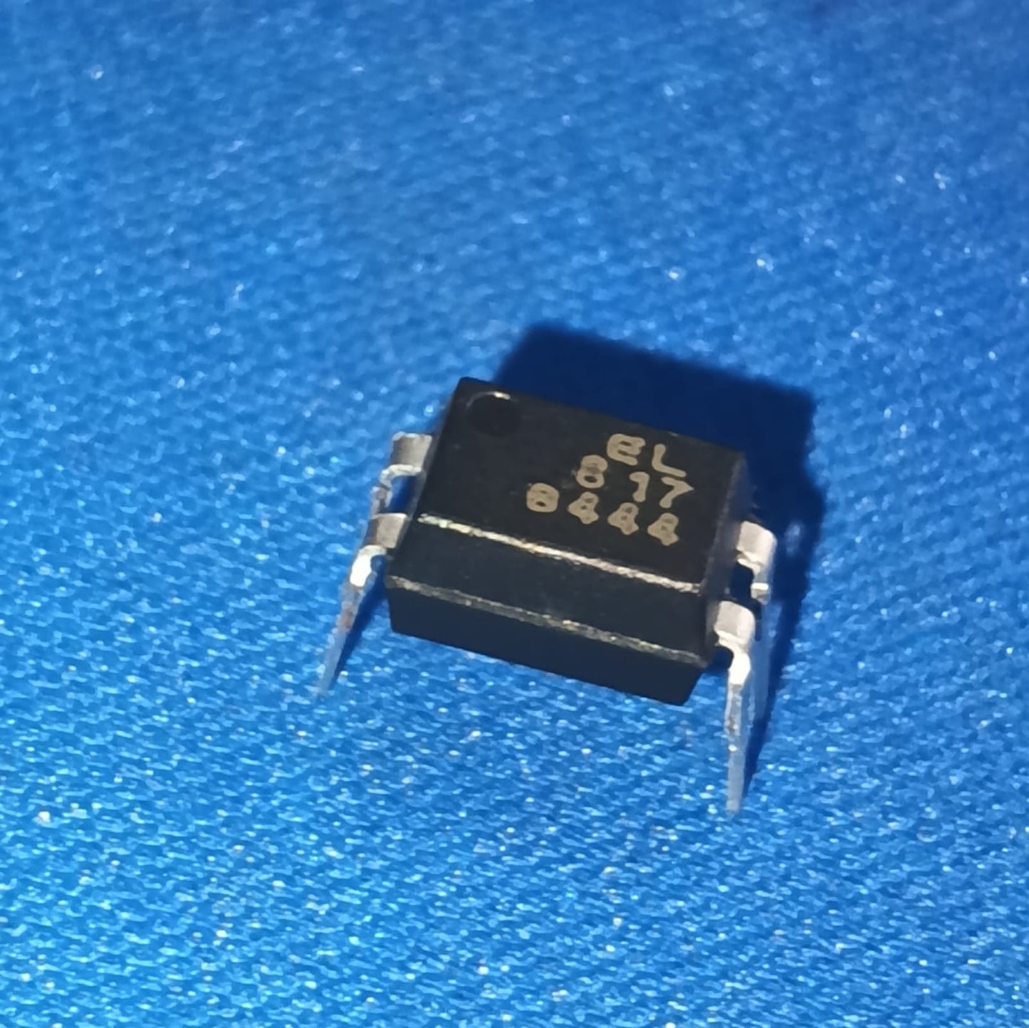 EL817(B)-F EVERLIGHT DIP4 817B ETA2781