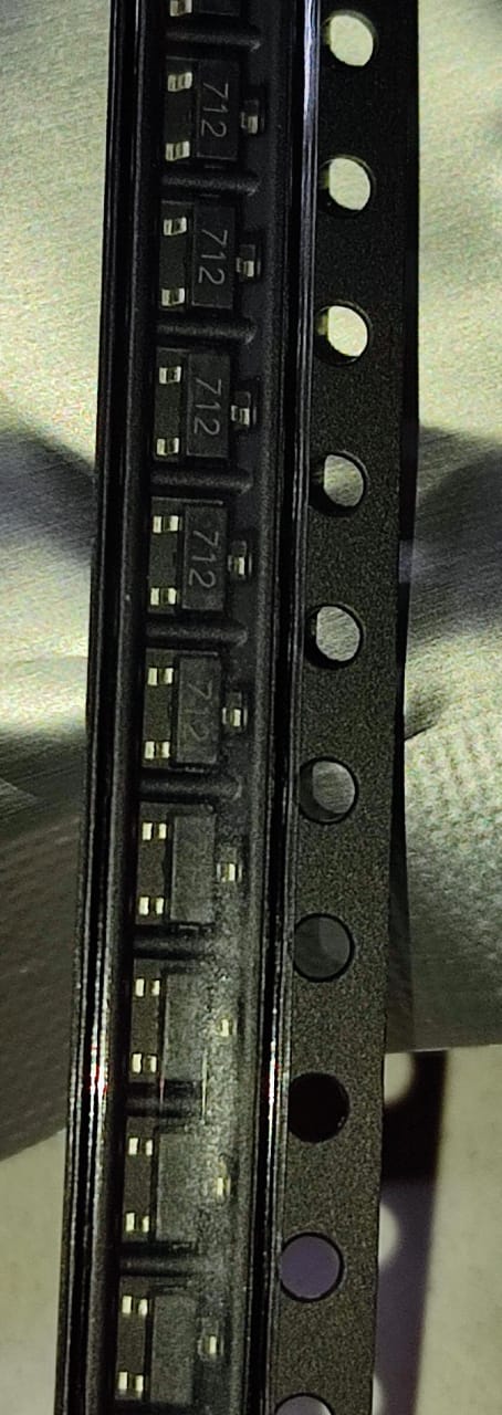 PSM712-ES Bidirectional TVS diode SOT23 17A 712 7V 12V SM712 350W ET7127