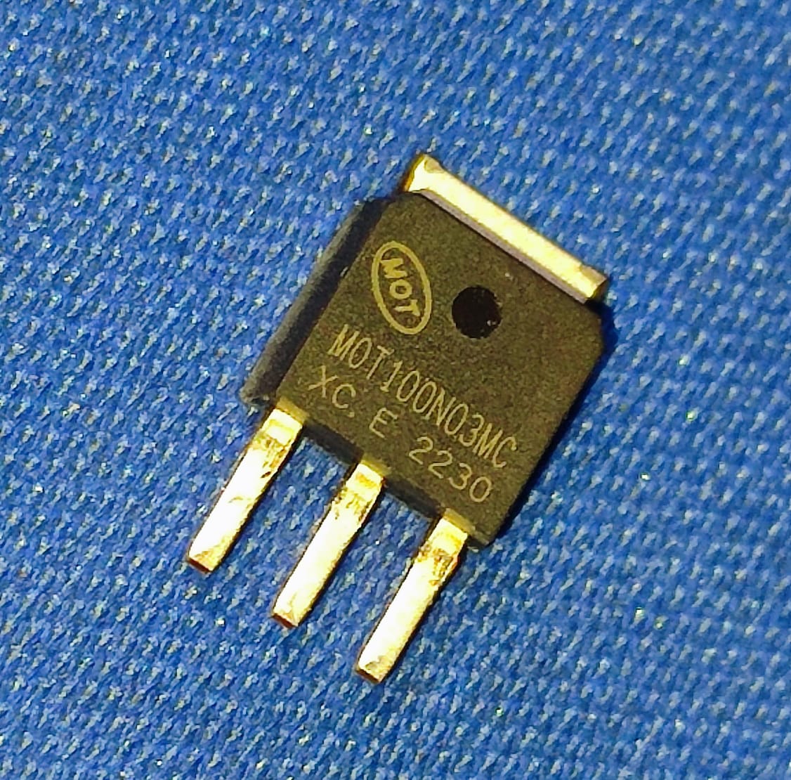 MOT100N03MC TO251 MOT N-Channel MOSFET 30V 100A 100N03 ET7850