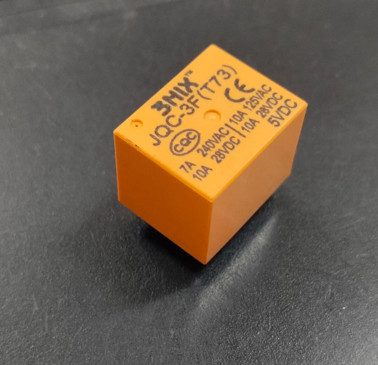 3NIX 5V 7A RELAY JQC-3F(T73) SPDT PCB Mount Sugar Cube 19x15x15MM Color may be different ETA1840