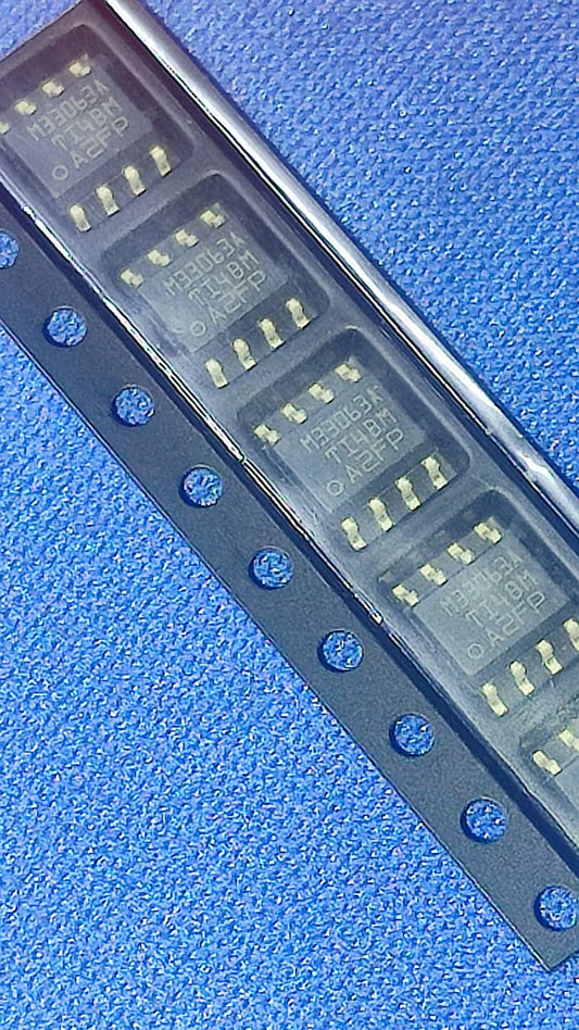 MC33063ADR SOIC-8 Texas Instruments 1.5A DC-DC Converter M33063 ETA2380